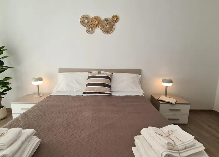 Loverhome 14